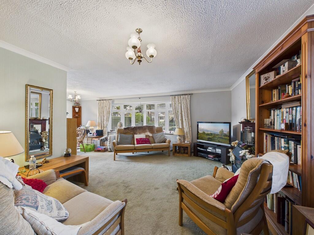 CAM04092G0-PR0103...