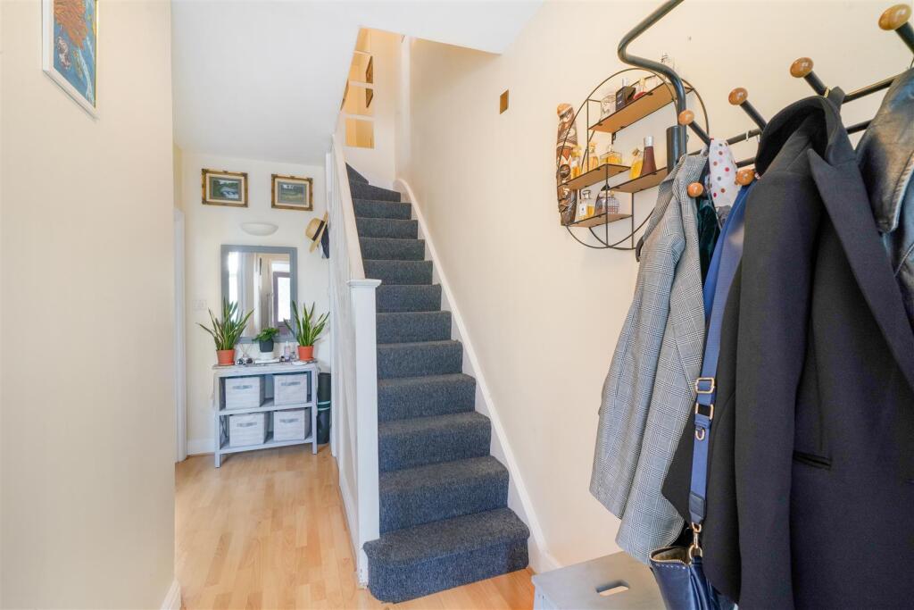 17 Horsenden Avenue - guLClecM5DbsTUh6Ww0W.jpg