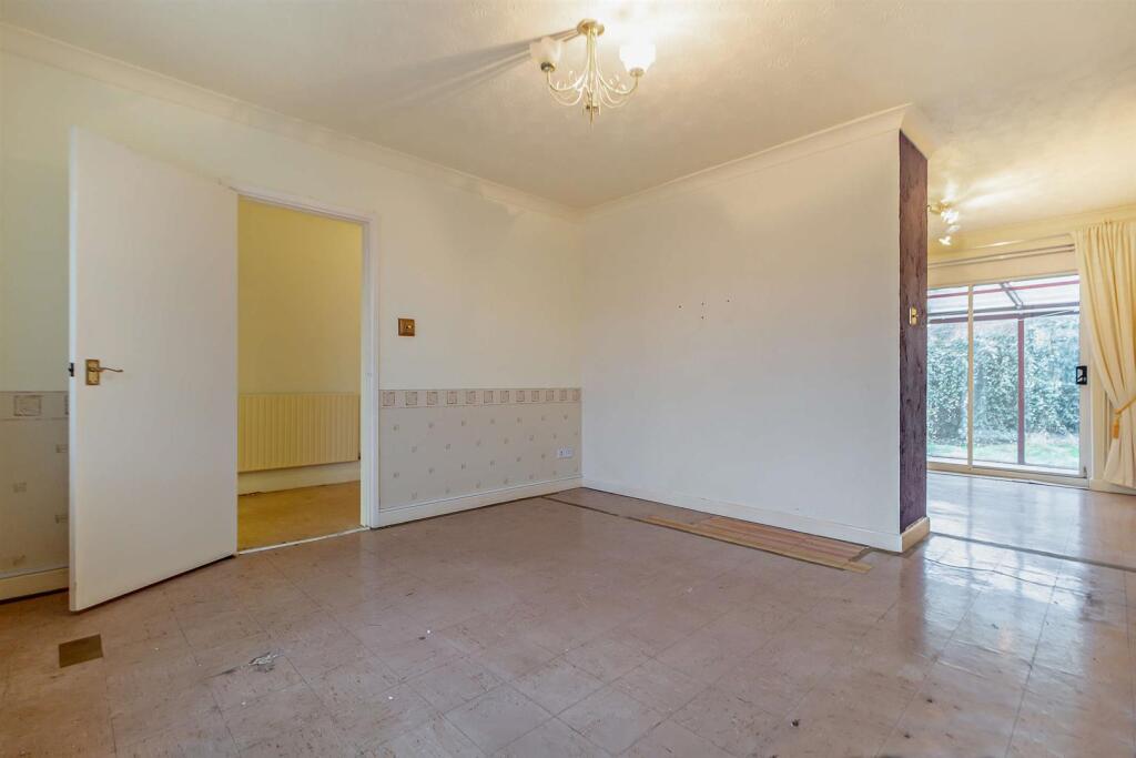 8633512-interior07-800.jpg