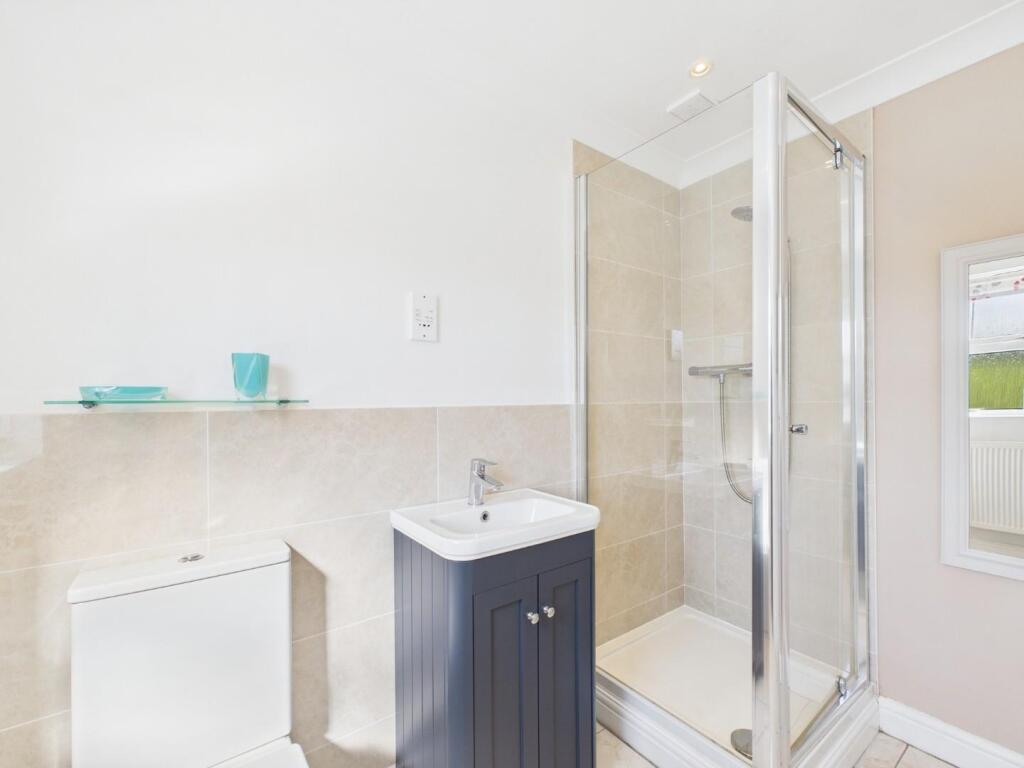 Ensuite Shower Room