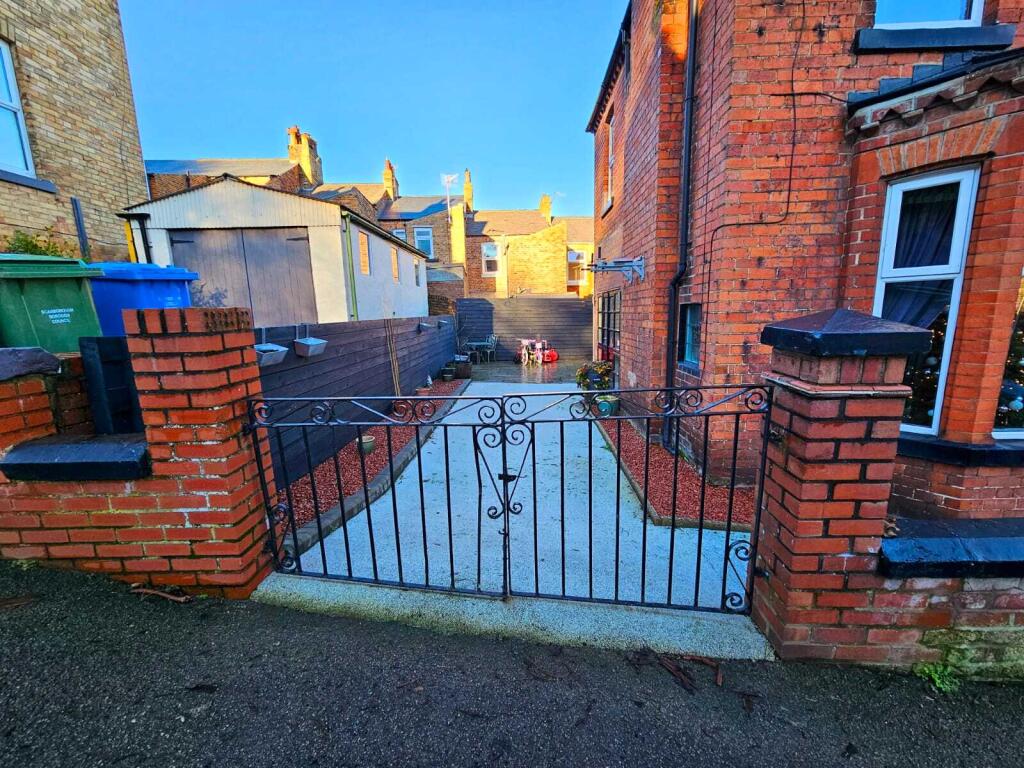 d5eefb6e-07b7-426e-a1bf-8dedc4741202