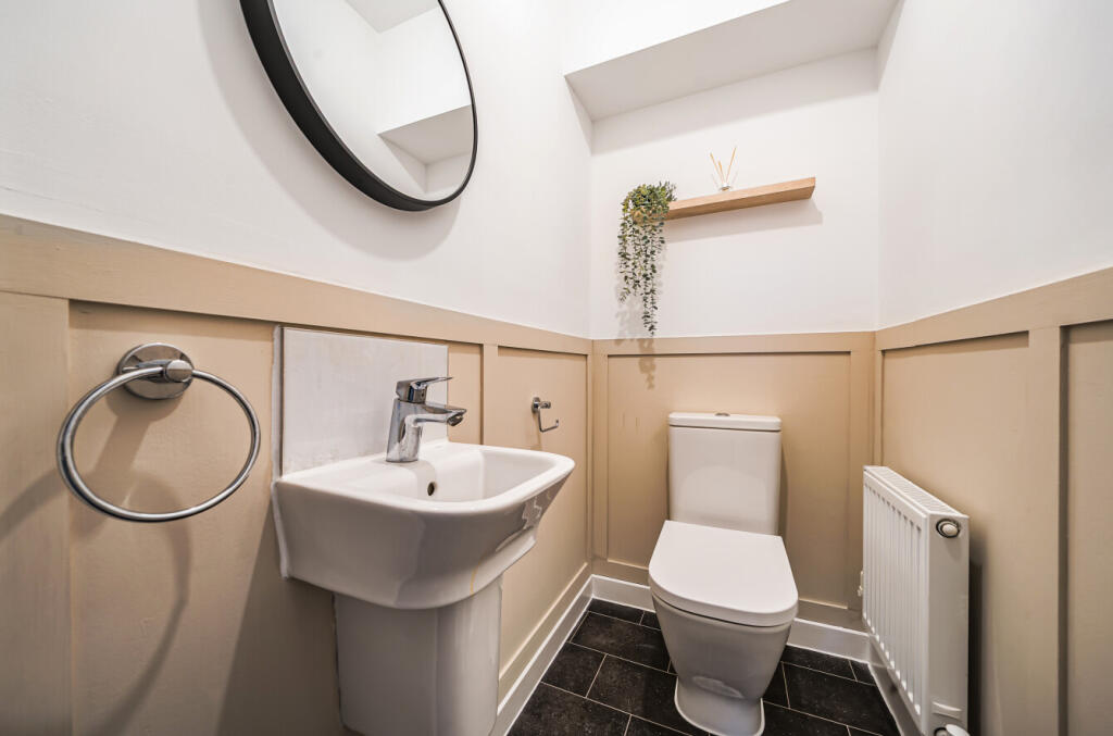 1385030-7-6925e8c...