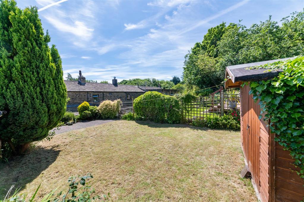 Rear garden.jpg