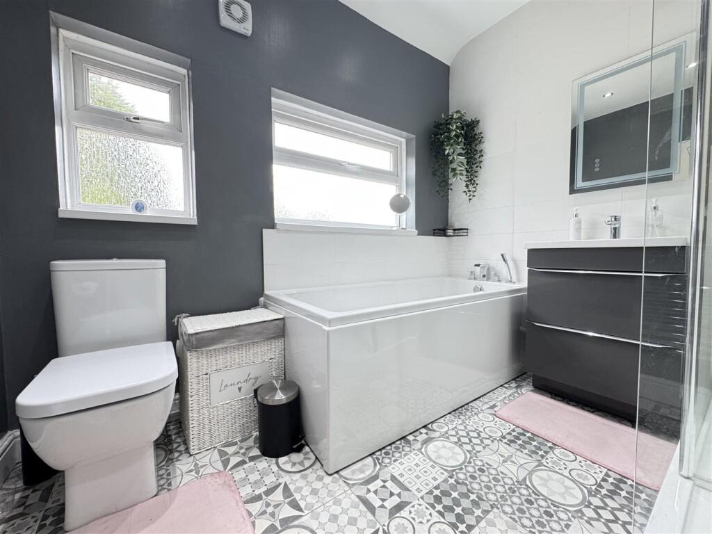 IMG_1864 (Large).JPG