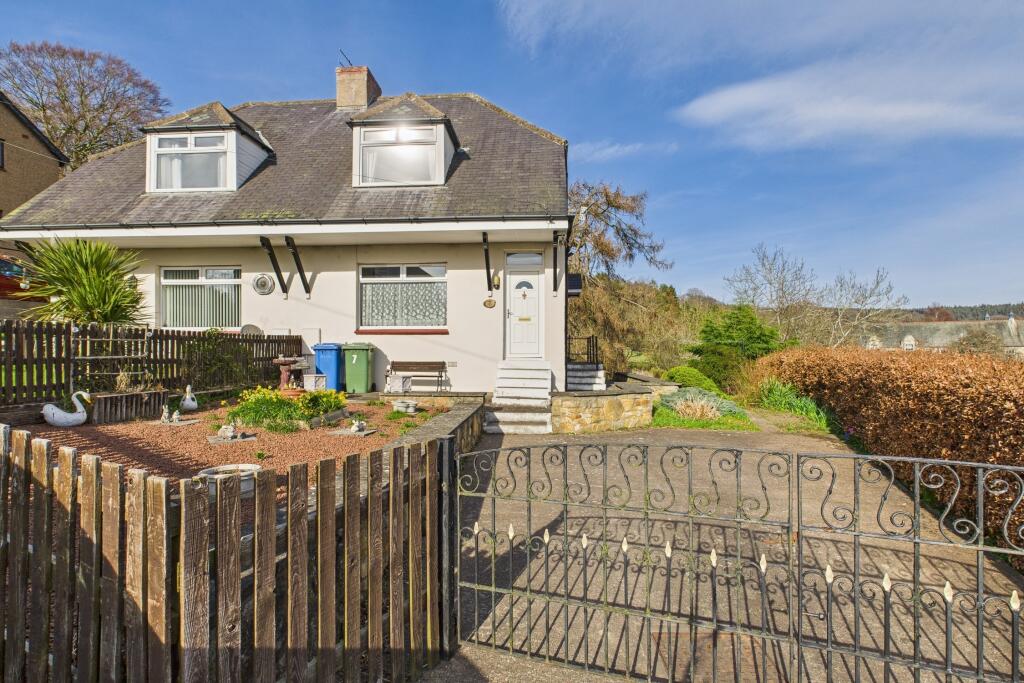 CAM04201G0-PR0067-STILL028