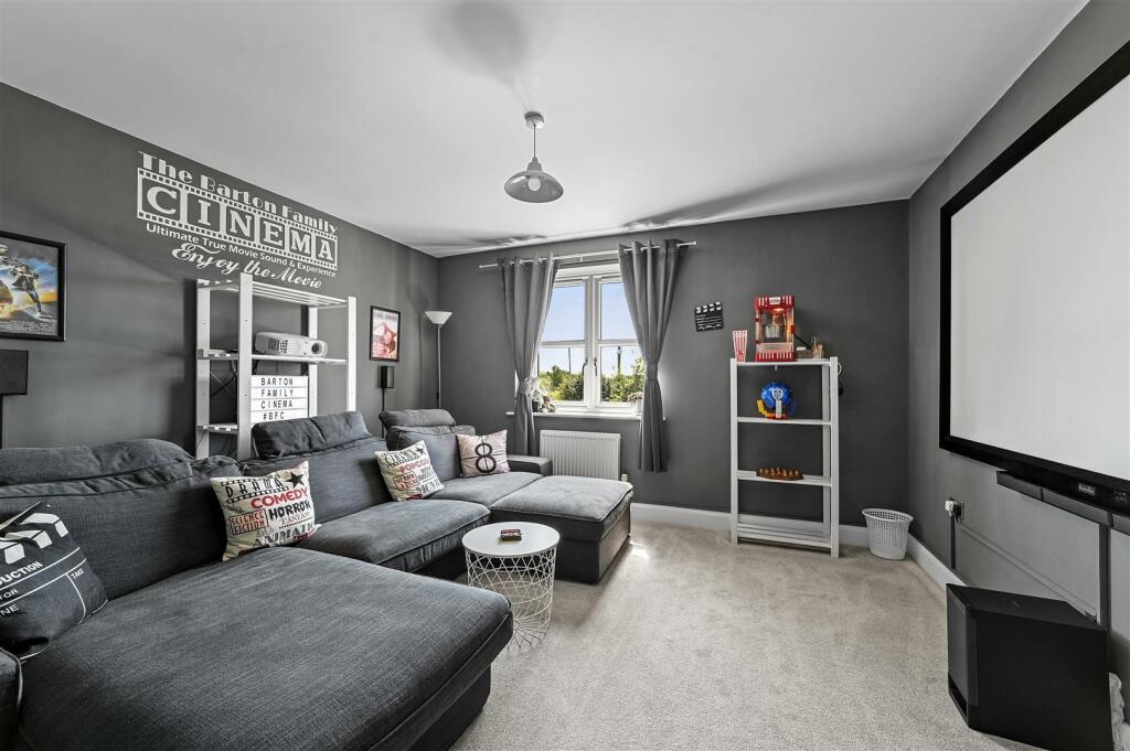 Bedroom/Home cinema