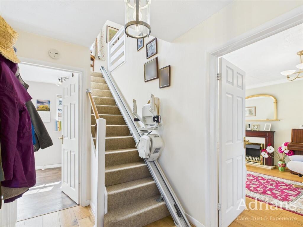 ENTRANCE HALL