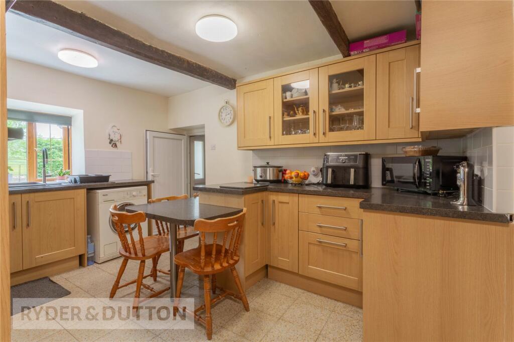 Fitted Kitchen
