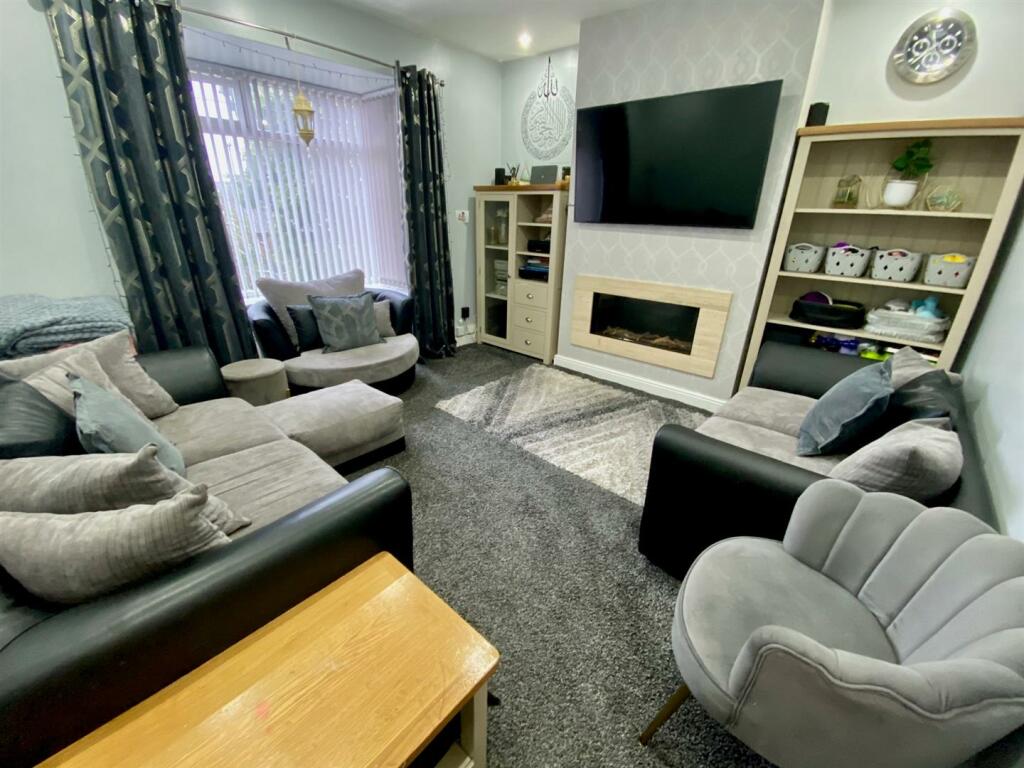 lounge.jpg