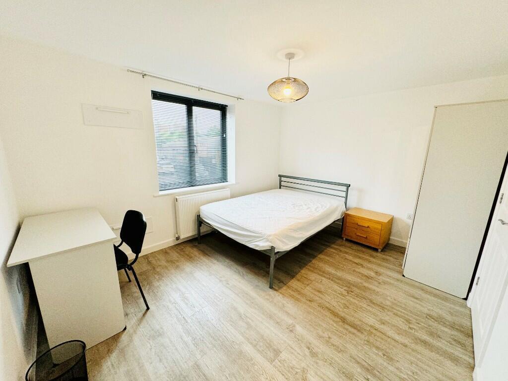 court street bedroom.jpeg