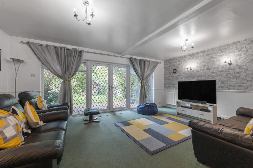 Living / Dining Room