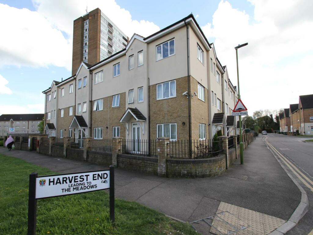 Exterior 1