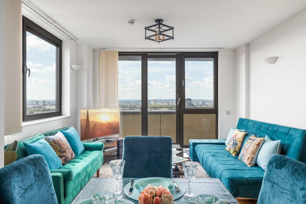 Kelday Heights E1 2PW-No Watermark-13.jpg