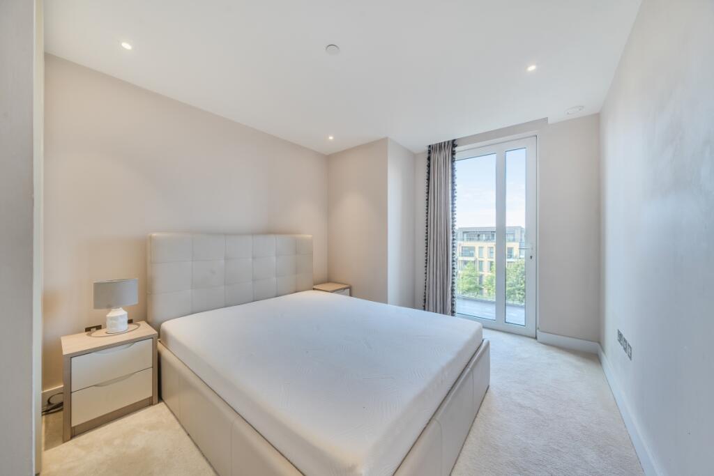 1349918-16-68b9a2...