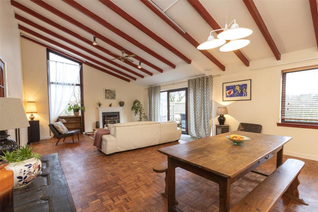 Dining/Living Room