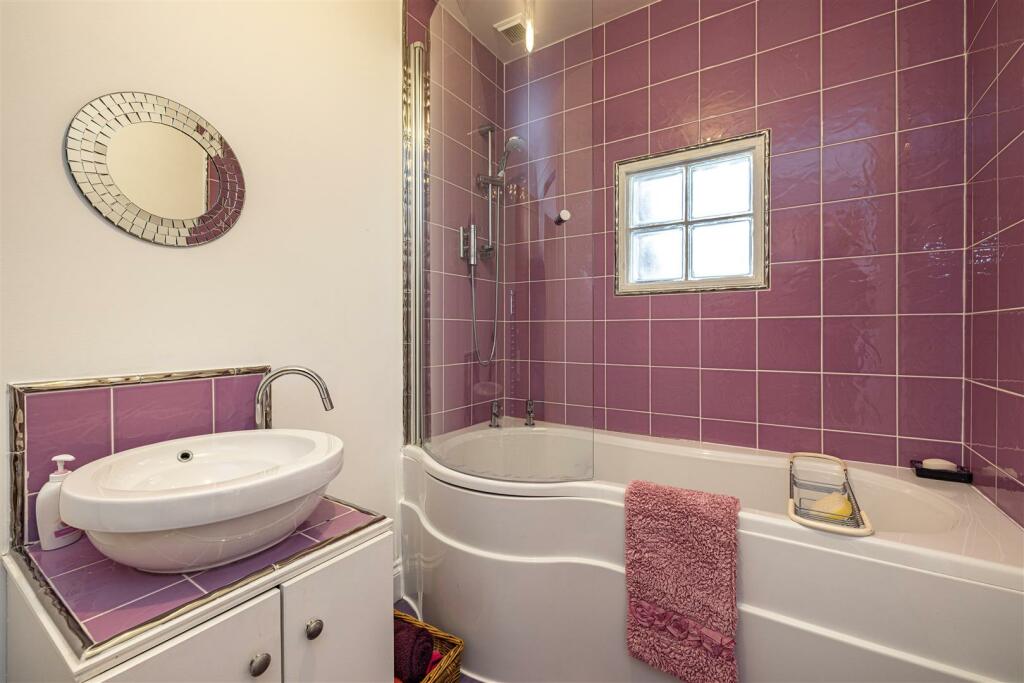2 Heatherlie Terrace Selkirk 38.JPG