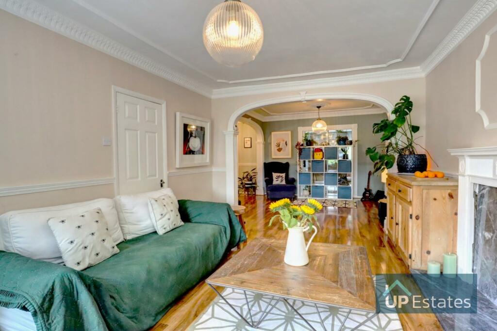 Formal Lounge