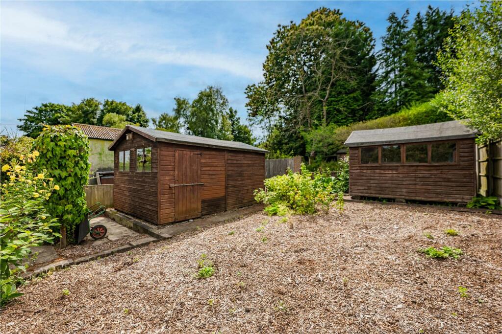 30 Longdale Lane-54.jpg