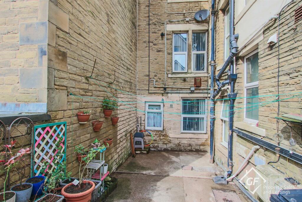 Rear - Lower Ground Floor Flat