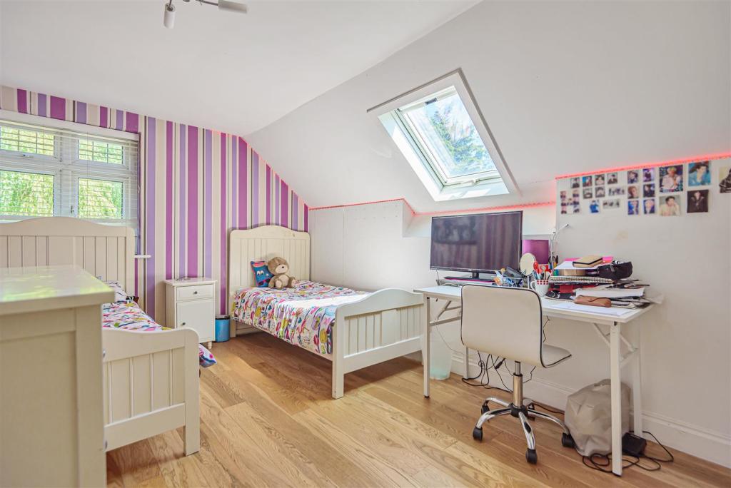 Bedroom 3.jpg