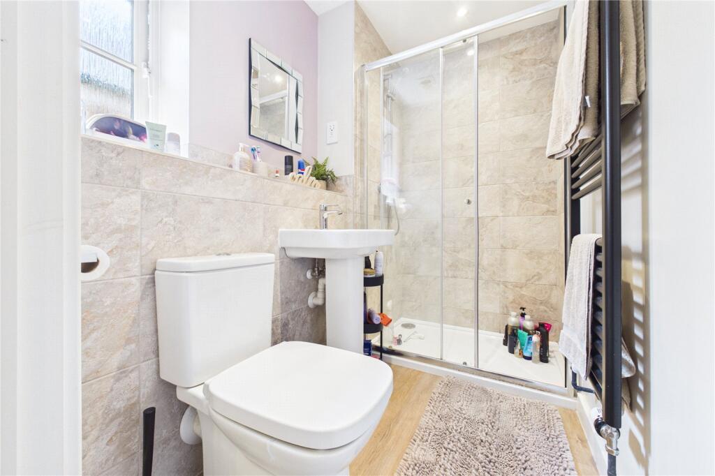 Ensuite
