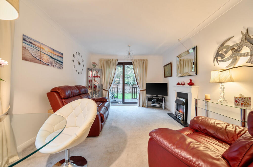 1374308-6-6904915...