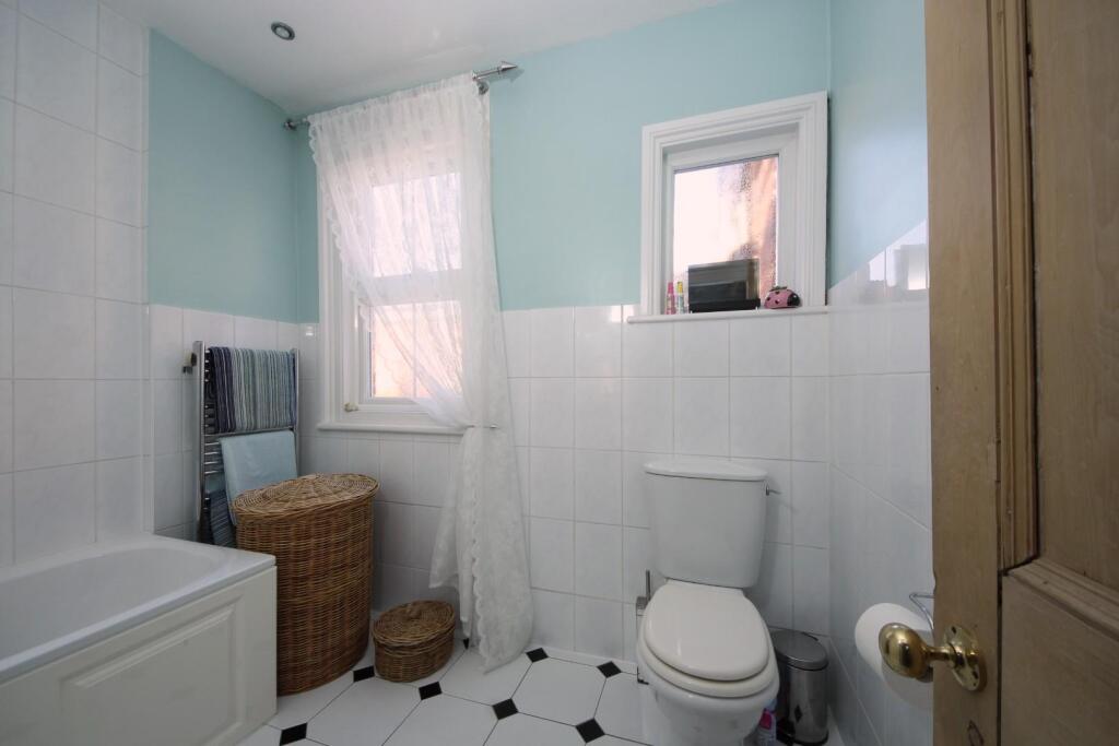 GV- 40 Woodfield Rd (20).jpg