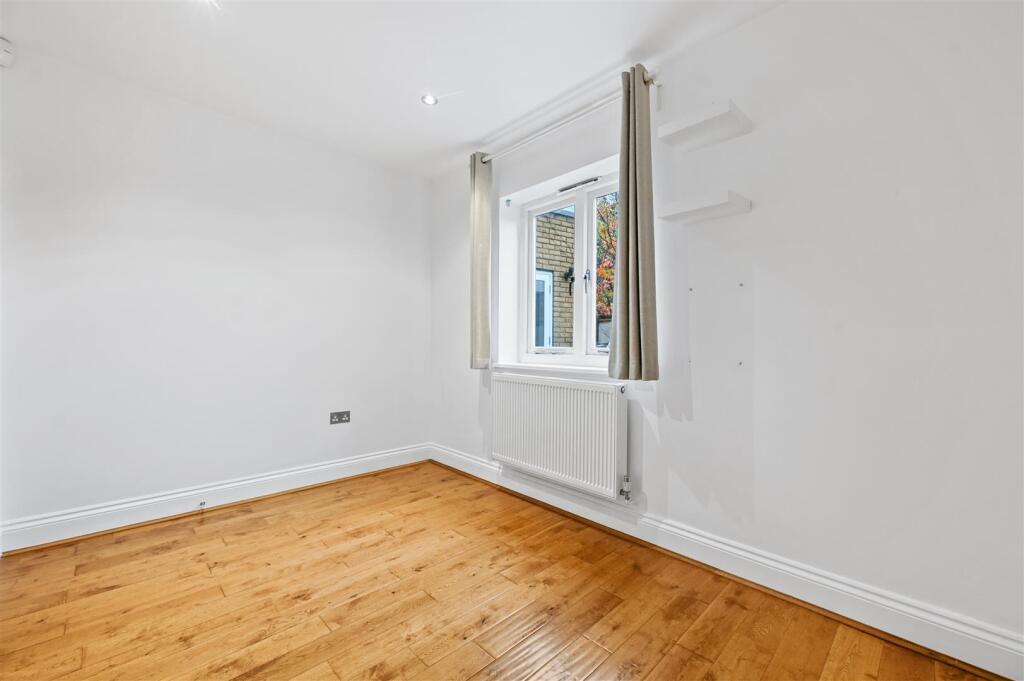 Niveda Close - 19 (1).JPG