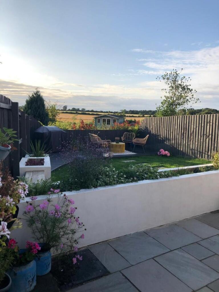 garden racine.jpg