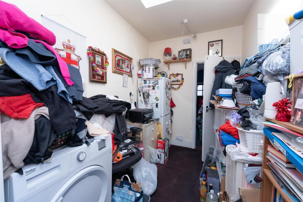 252 Hale End Road_0038.jpg