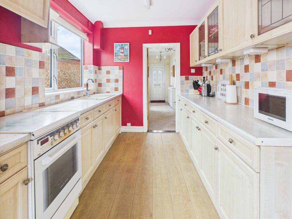 CAM05068G0-PR0035...