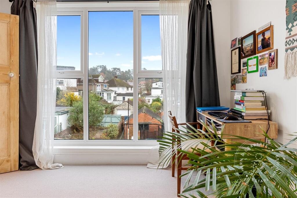 Fairwater Grove East, Llandaff, HernCrabtree (40).