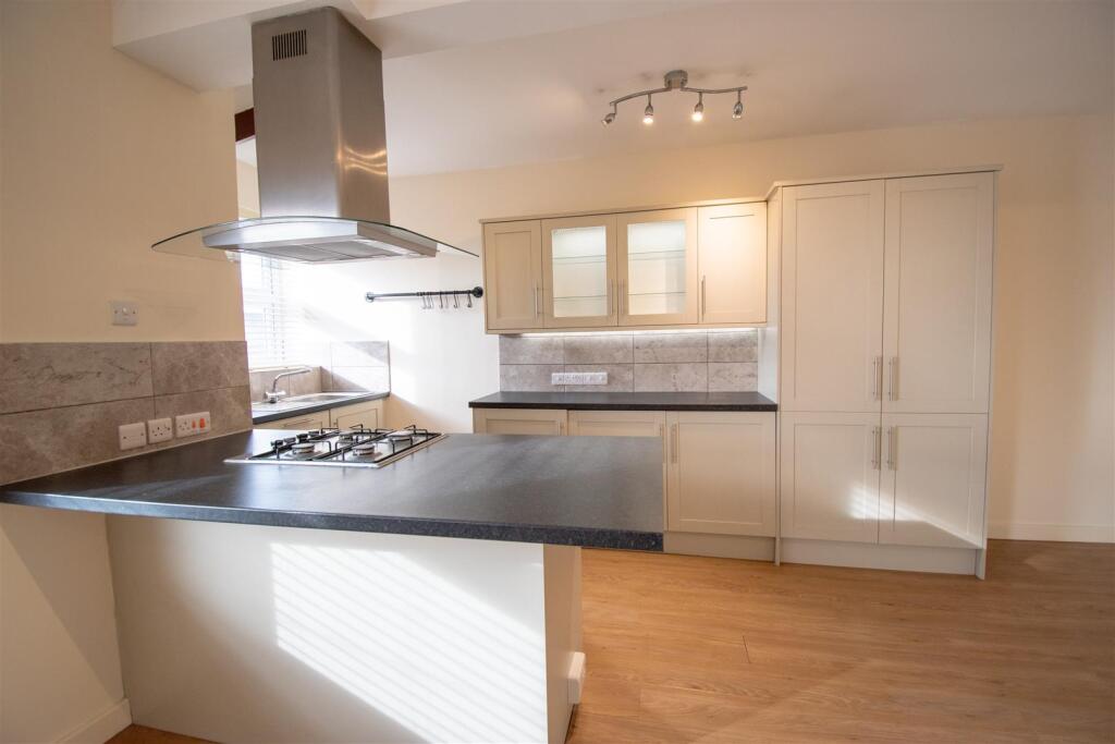 Photo 06-11-2025, 13 23 27.jpg