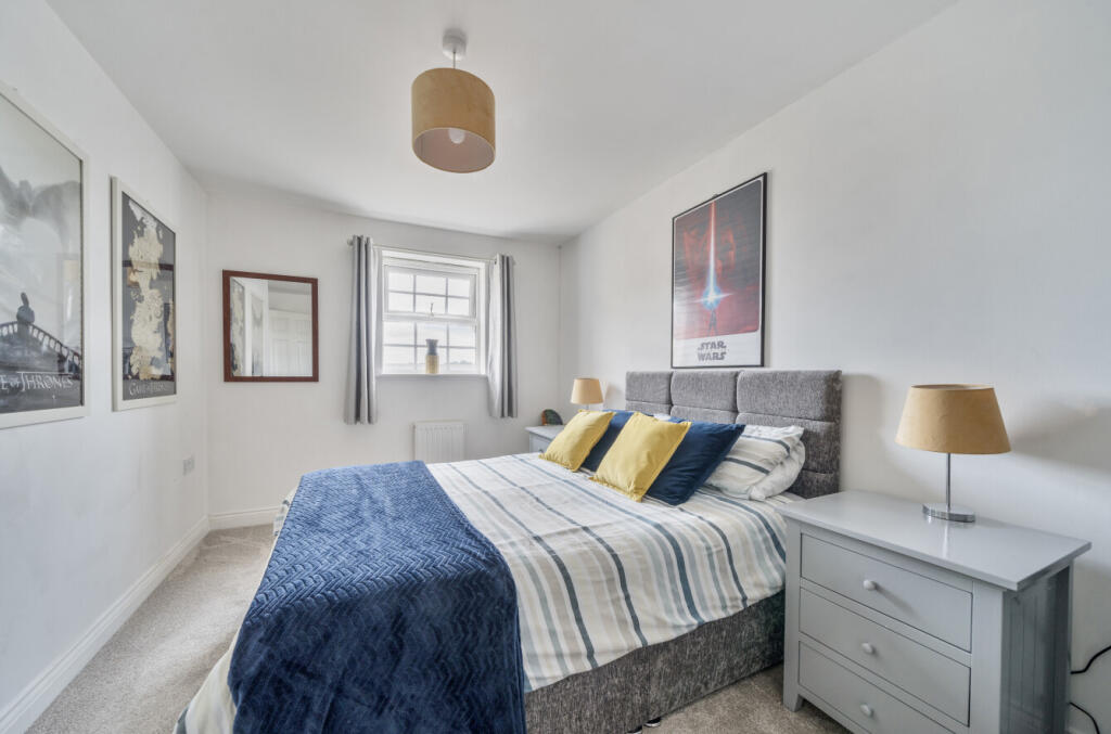 1343038-15-68a5ce...