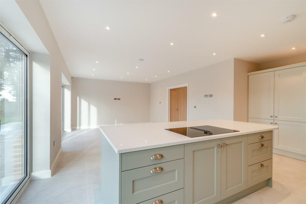 8575703-interior09.jpg