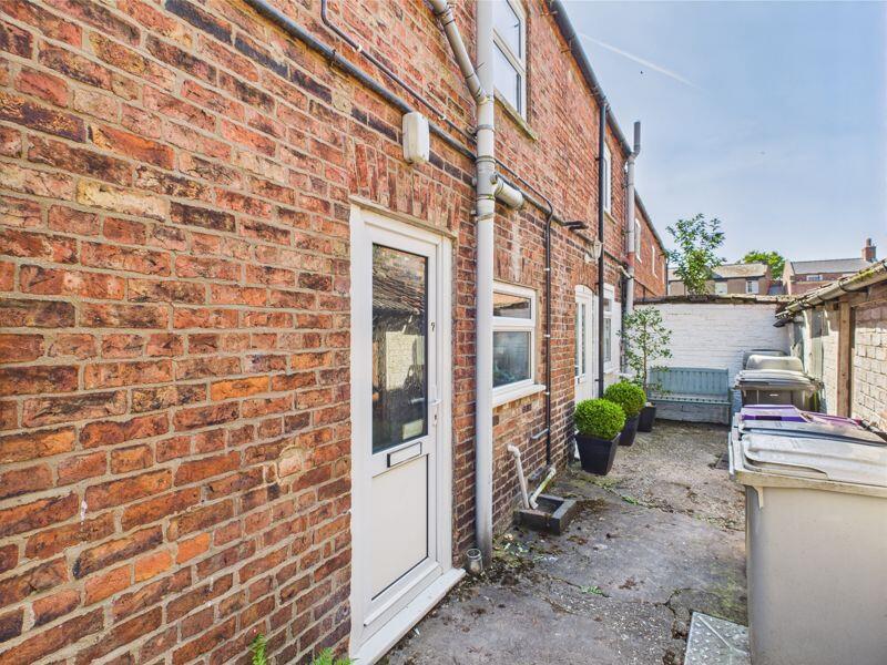 Shared rear alleyway