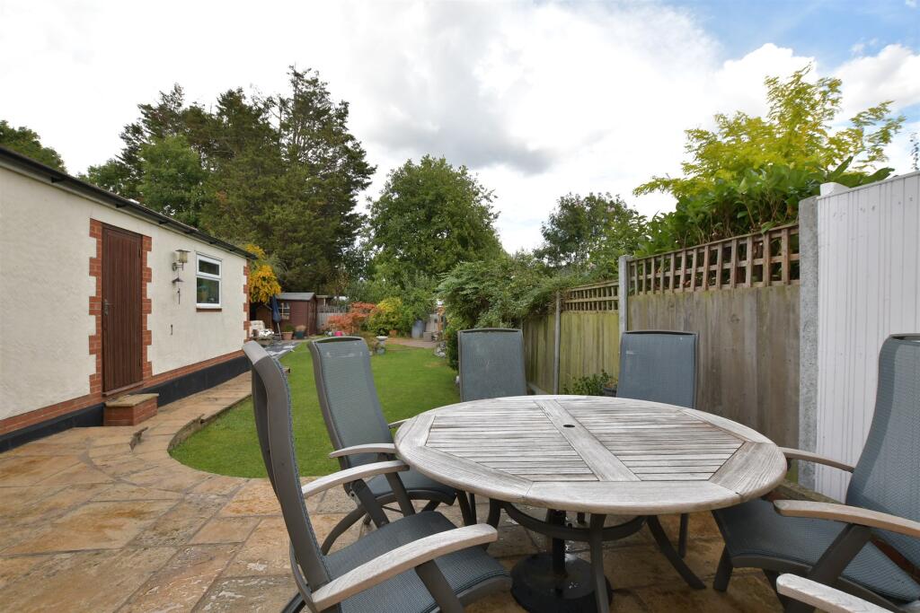 Patio / Decking