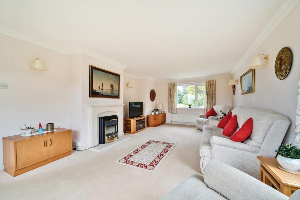 1316928-9-6887838e1bded