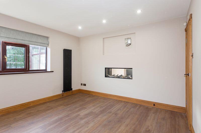 DINING ROOM/BEDROOM 3