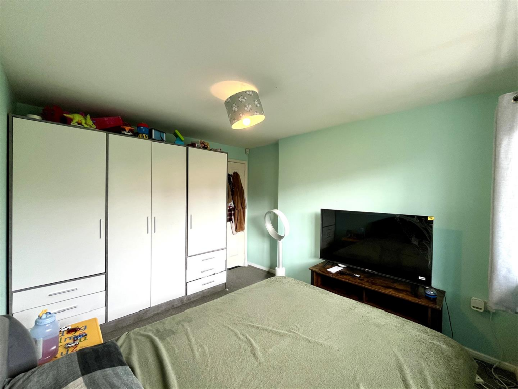 Bedroom 2 Aspect 3