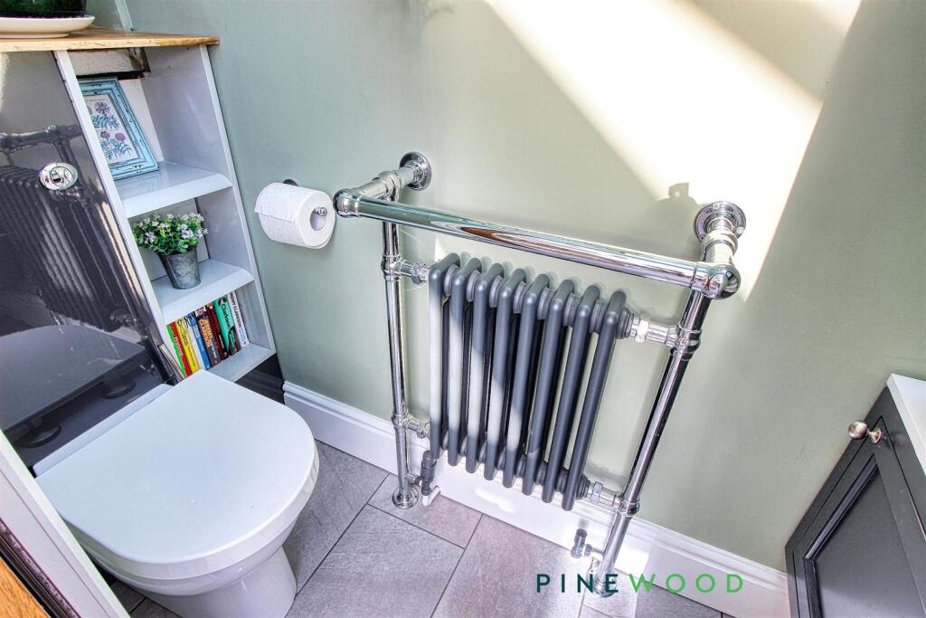 GROUND FLOOR WC