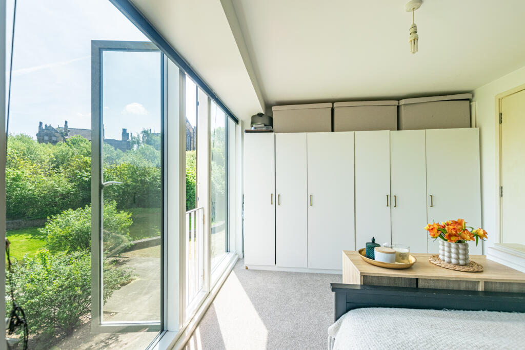 bedroom3