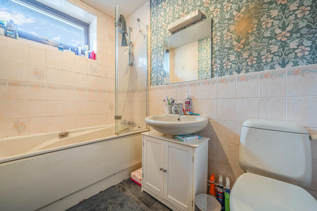 Cuthbert House Ba...