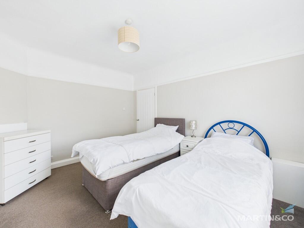 CAM03111G0-PR0305...