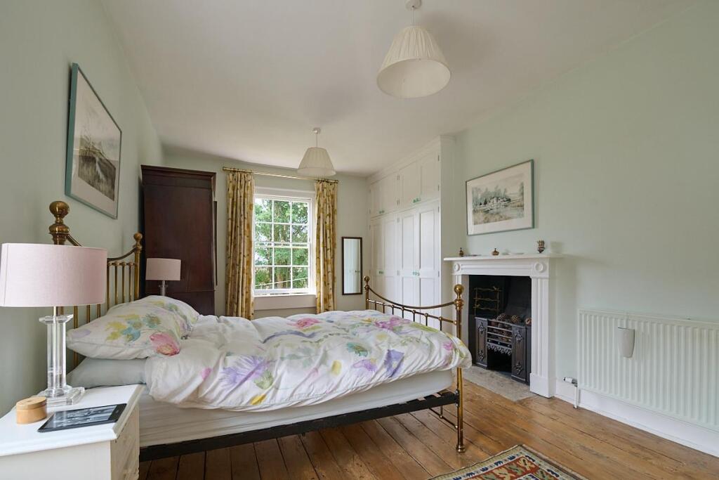 BA15 2HG BEDROOM 1 LO RES_ 1.jpg