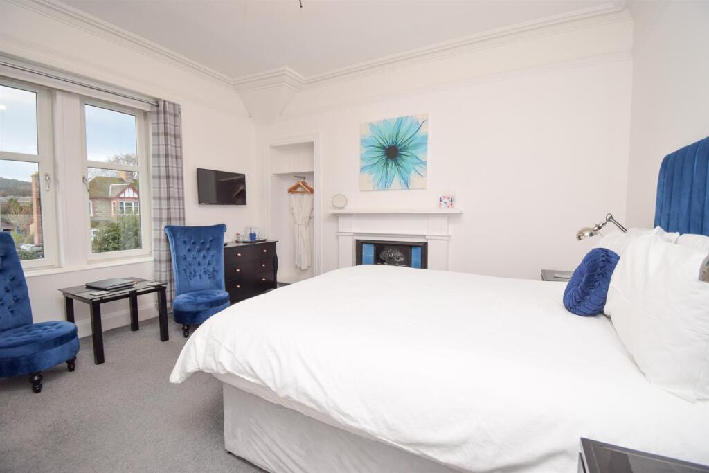 BEDROOM TWO (2).jpg