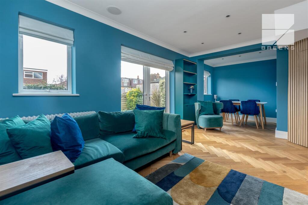 8 Belmont Close_0005.jpg