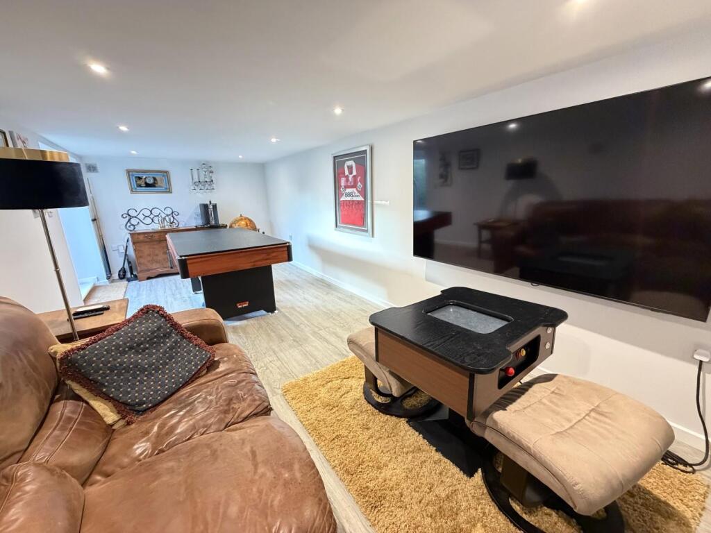 CONVERTED GARAGE/STUDY/HOBBY ROOM