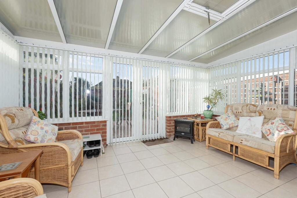 Seaside Close_13.jpg