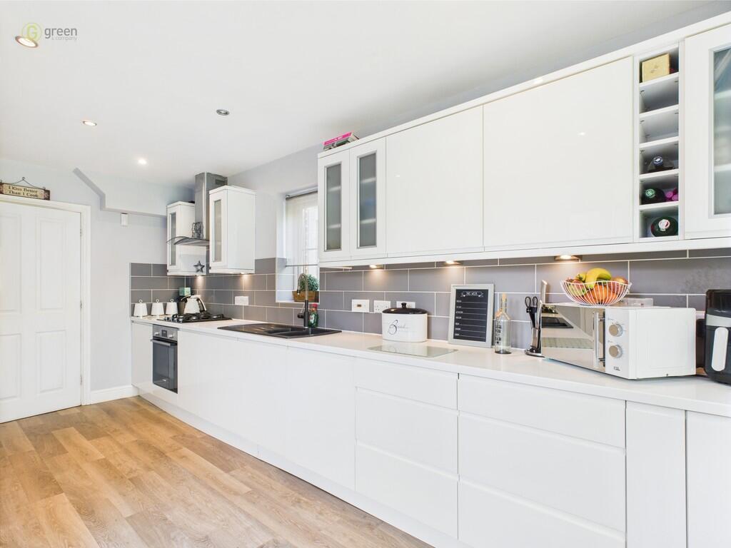 CAM03830G0-PR0141...